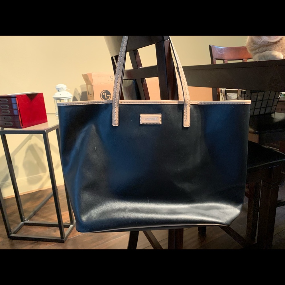 Large coach bag
